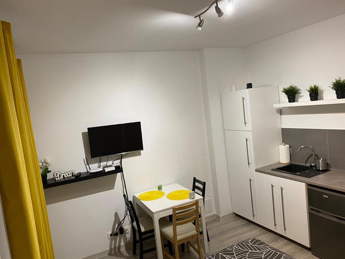 Apartament Przy Rynku Kambar Apartman Boleslawiec  Kültér fotó